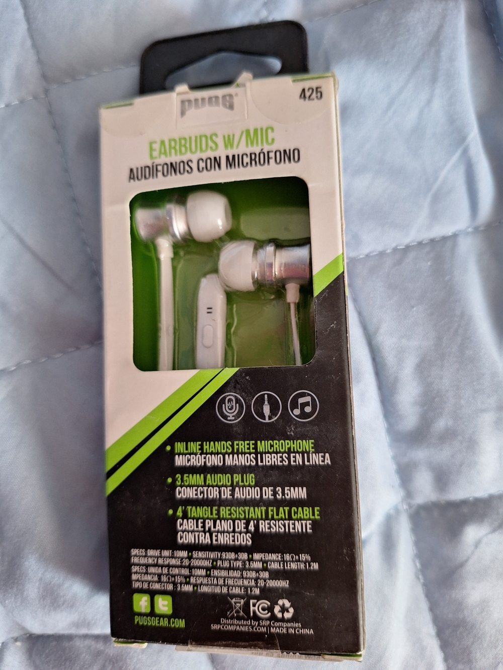 PUGS EARBUBS with inline hands free microphone  3.5mm audio plug 4'  425 New
